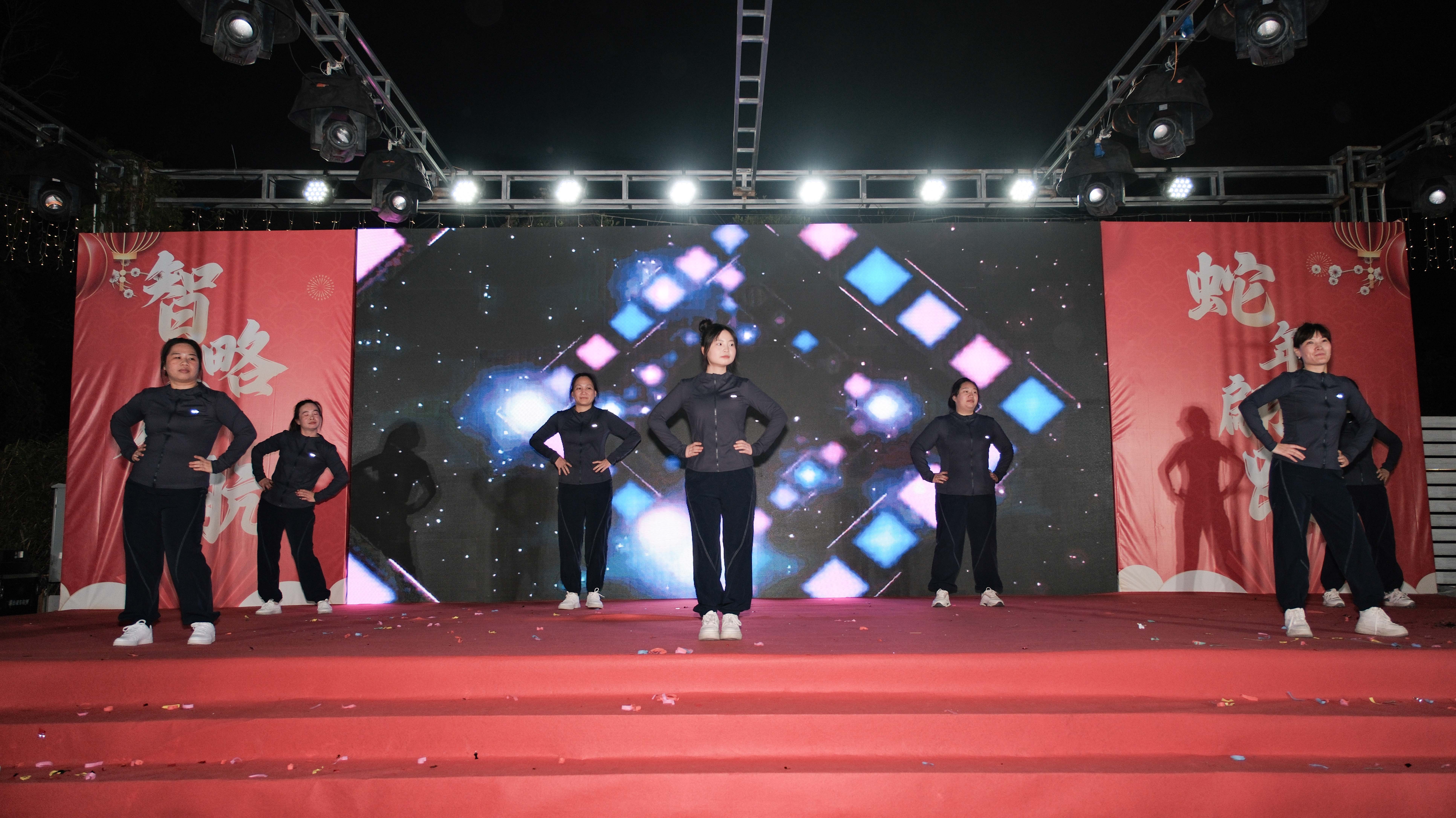 久信達(dá)科技2024年年會(huì)圓滿落幕：感恩同行，共創(chuàng)環(huán)保新未來(lái)，乘風(fēng)破浪，夢(mèng)想起航(圖10)