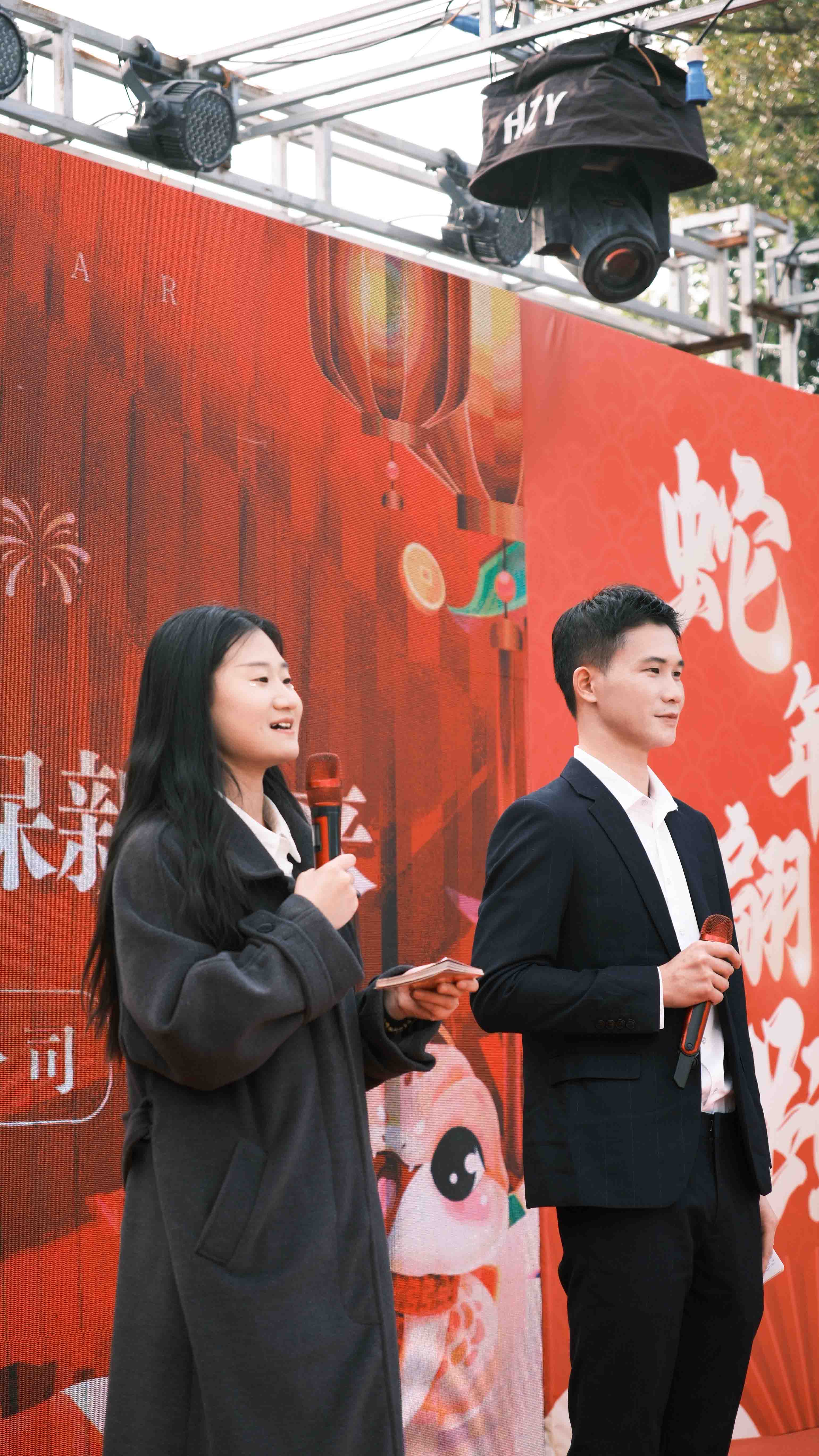 久信達(dá)科技2024年年會(huì)圓滿落幕：感恩同行，共創(chuàng)環(huán)保新未來(lái)，乘風(fēng)破浪，夢(mèng)想起航(圖4)